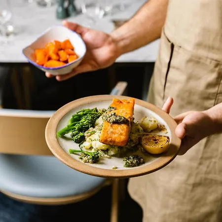 Ξενοδοχείο Leonardo - Formerly Jurys