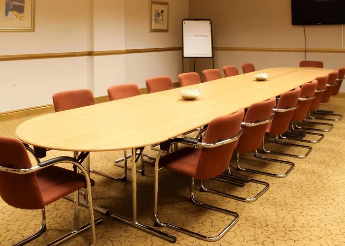 Leonardo - Formerly Jurys ホテル