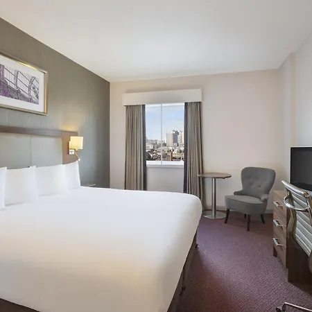 Leonardo Leeds - Formerly Jurys Leeds Hotel
