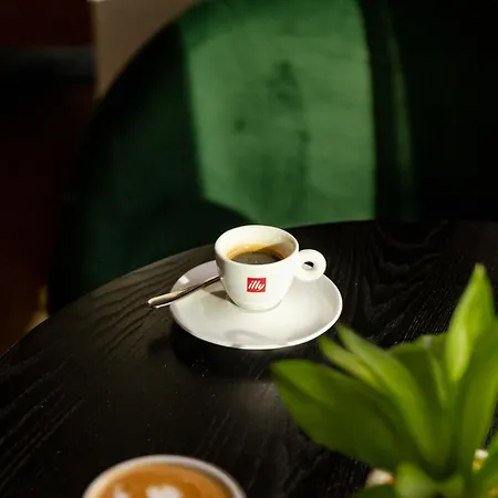 Leonardo - Formerly Jurys Otel