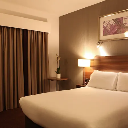 Otel Leonardo - Formerly Jurys Leeds (West Yorkshire)