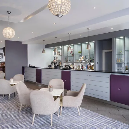 Otel Leonardo - Formerly Jurys 4*