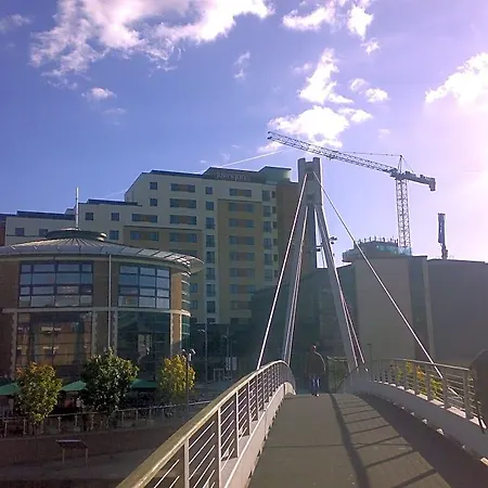 Leonardo Leeds (West Yorkshire)
