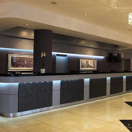 Leonardo 4* Leeds (West Yorkshire)