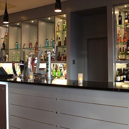 Otel Leonardo - Formerly Jurys Leeds (West Yorkshire)