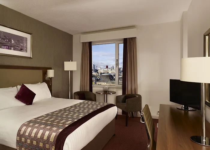 Leonardo - Formerly Jurys Лідс