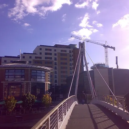 Leonardo Otel Leeds (West Yorkshire)